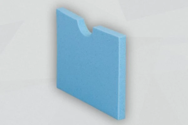 Blaue Platte Schwingungsisolierungen stehend