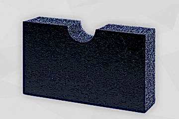 Dunkelgraue Schaumstoffplatte stehend mit schwarzer Folienoberfläche