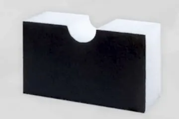 Weiße Polyestervliesplatte mit schwarzer Folienoberfläche